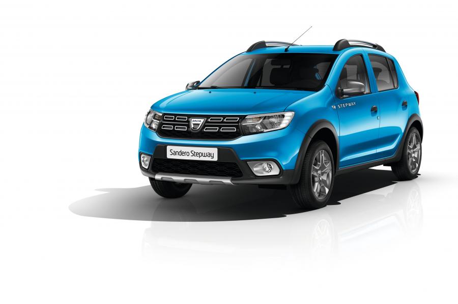  Dacia Sandero Stepway 2016 года  (фото 7 из 46)